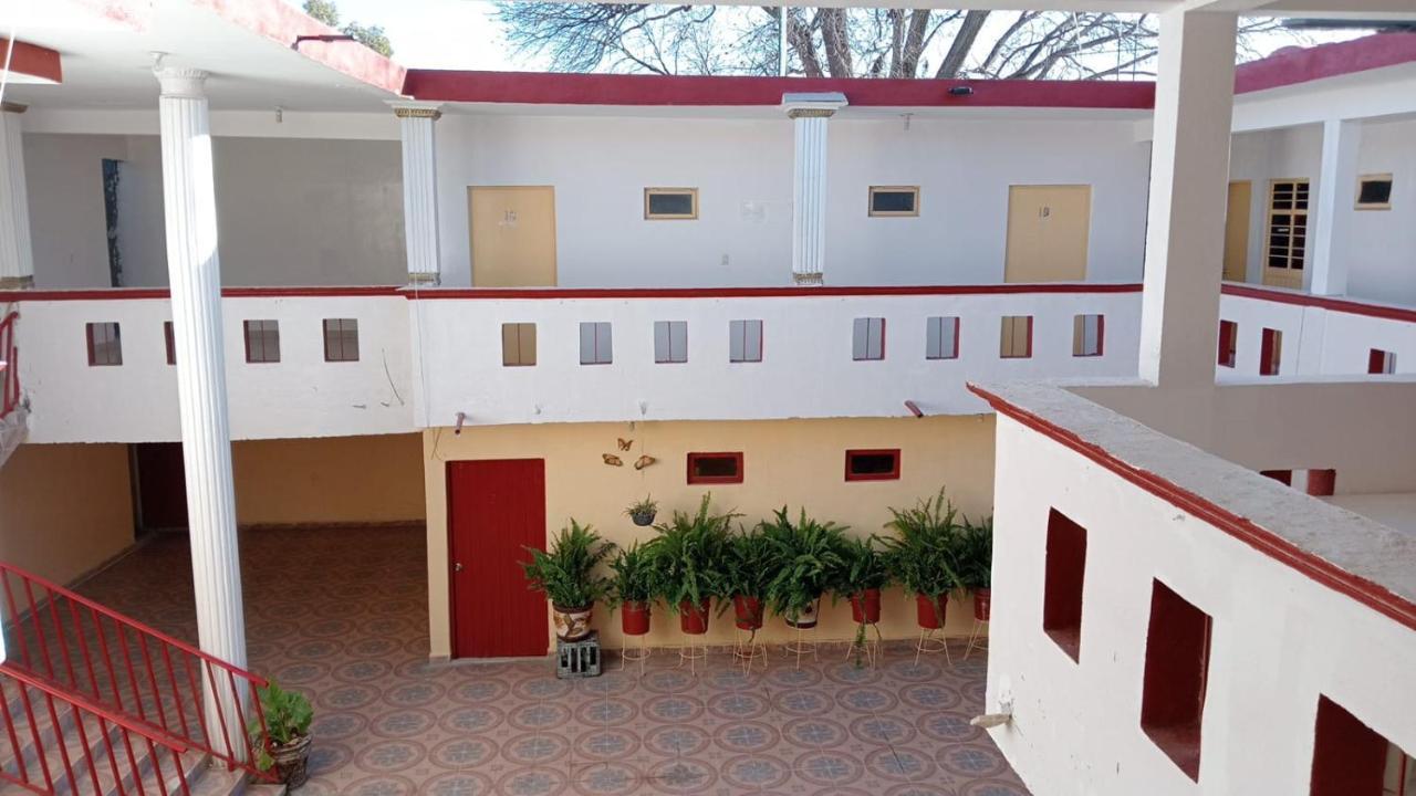 Hotel Rocio Cedral Exterior photo